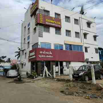 Sampath Residency Hotel Exterior