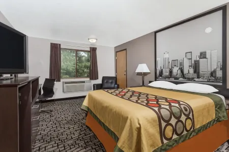 Super 8 by Wyndham Bremerton