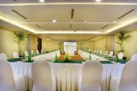 Aston Palembang Hotel & Conference Centre Hotels in Pahlawan