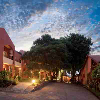 Relais des Plateaux Hotel & Spa Hotel Exterior