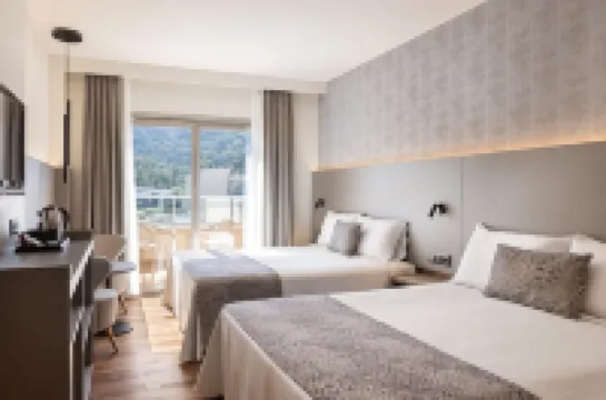 Golden Bahía de Tossa & Spa