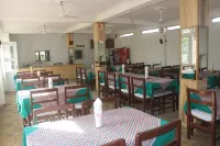 CHITWAN FOREST RESORT - Desayuno