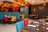 Logis Hotel les Sapins Hotels in Vecoux