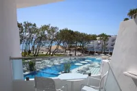 Iberostar Waves Playa de Muro - Beach