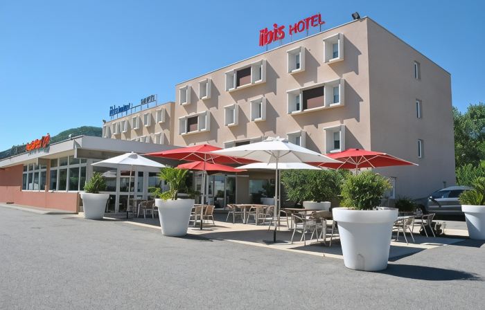 Ibis Loriol le Pouzin