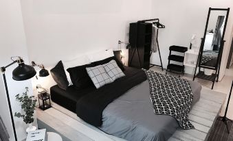 Stay in Style at Nimman R208