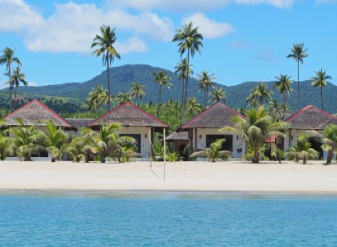 Footprints Beach Resort