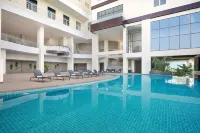 Mercure Bengkulu - С бассейном