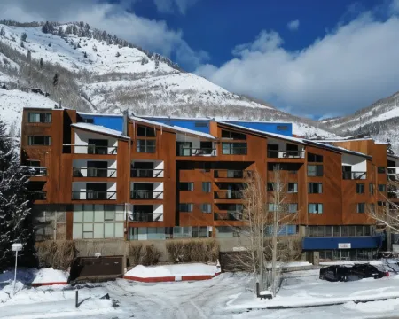 韋爾羅恩度假村 韋爾酒店