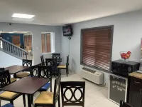 デイズ イン バイ ウィンダム マンシー - ボール ステート ユニバーシティ