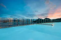 Stanford Hotel&Resort Tongyeong - Pools