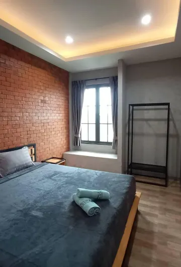 ห้องสแตนดาร์ด เตียงใหญ่ 1 เตียง