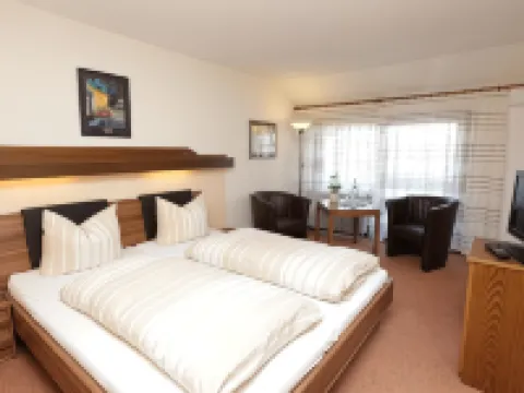 Hotel an der Sonne & Restaurant Zum Schneiger Hotels in Schonwald