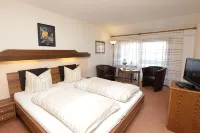 Hotel an der Sonne & Restaurant Zum Schneiger Hotels in Schonwald