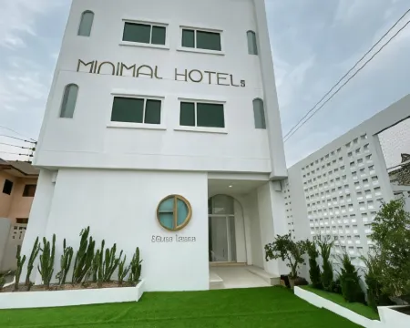 โรงแรมมินิมอล โรงแรมในอำเภอเมืองพิจิตร