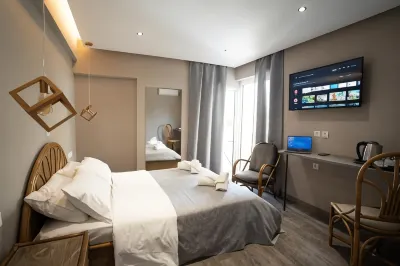 Parthenis Riviera Hotel Отели рядом с достопримечательностью «Voula Beach»