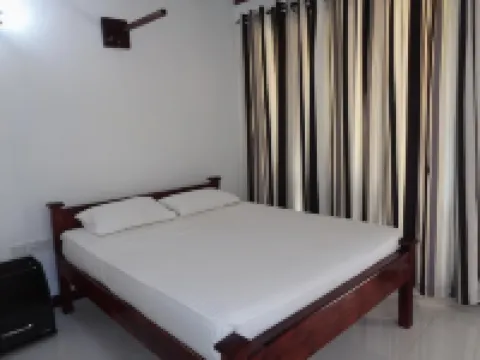 Man Guest Polonnaruwa