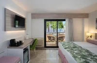 The Agir Springs Hotel by Medplaya - สระว่ายน้ำบนดาดฟ้า