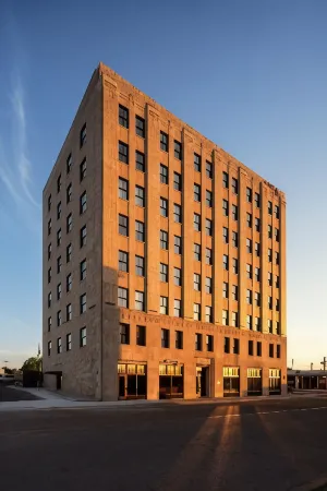 Moxy Springfield Downtown