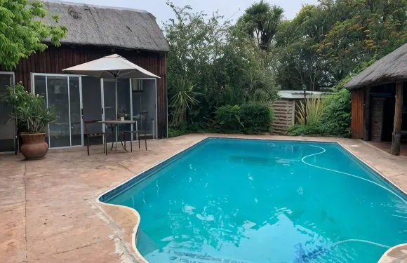 小紅莓平房酒店