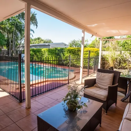 Ainslie Manor Guest House