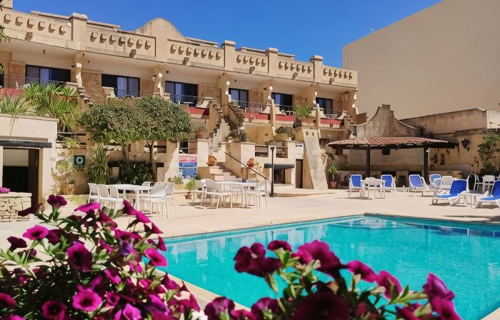 Cornucopia Hotel