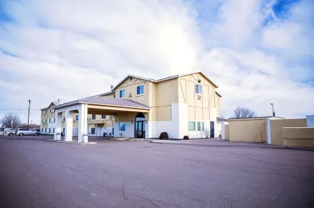 Super 8 by Wyndham Holbrook Отели в г. Холбрук