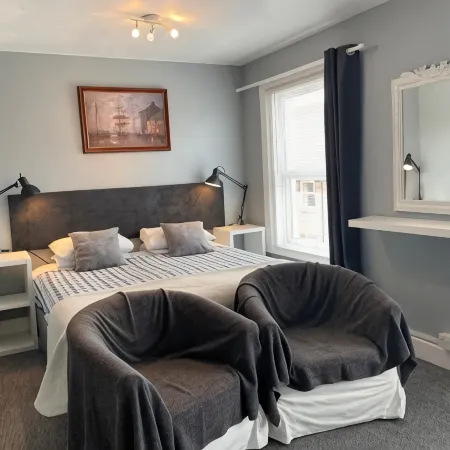 Marlborough Hotel
