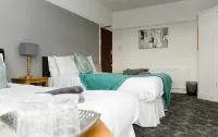 The Lakeside Hotels in Redcar