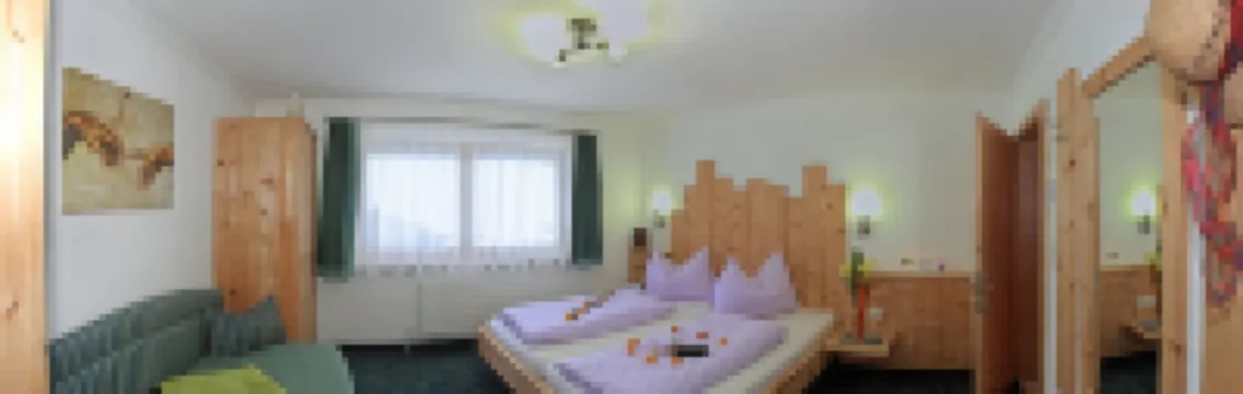 Holiday apartment for up to 8 people! No dogs!