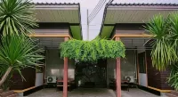 Kidthuengpark Hotel a Phan Thong