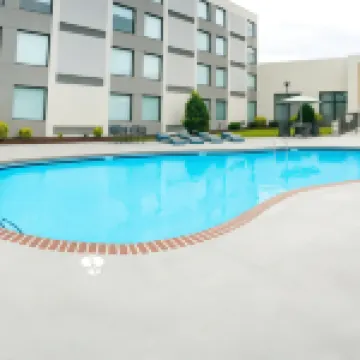 แฮมป์ตันอินน์ คินสตัน