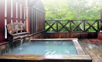 Shinyu Onsen Kurikomaso