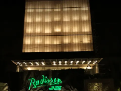 Radisson Lucknow City Center Hotéis em Lucknow