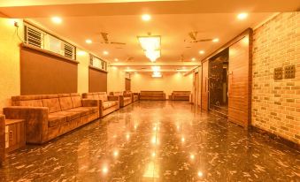 FabHotel Prime Tiyara Inn