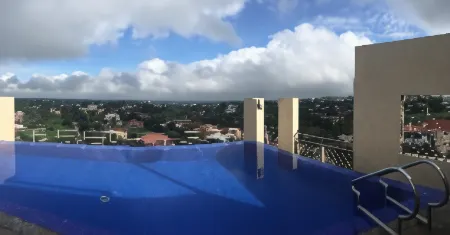 One Tagaytay Place Private Residences Отели в г. Talisay