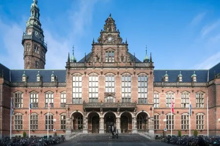 Leonardo Hotel Groningen City Center Отели рядом с достопримечательностью «Simplon Poppodium»