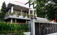 Hotel Minahasa Hotell i North Wenang