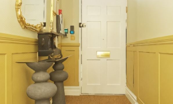 Old Town House by Ezestays - Housity