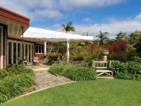 Moon Gate Villa Hotels in 