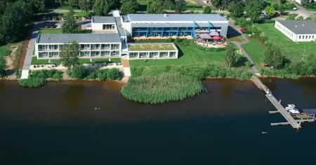 Strandhotel Senftenberger See