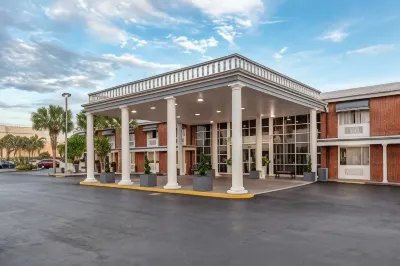 Best Western Palm Beach Lakes Hotels near City Square