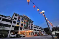 Lipis Plaza Hotel
