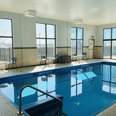 Spark by Hilton Montreal Brossard