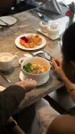 오크우드 프리미어 프놈 펜 - 조식 운영