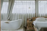 Guzhang Shuiqiao Hostel - Balkoner