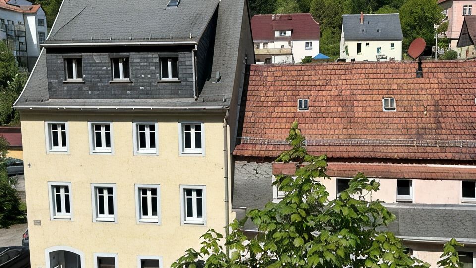 Modern Furnishings. "Wanderfalke" Vacation Rental, Central & Quiet, 55 Sqm, Shared Terrace