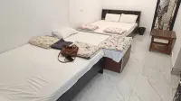 Silver Sand Beach Homestay - Homestays