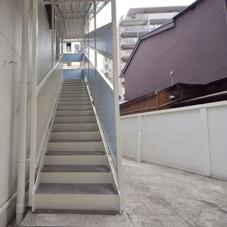 GLOCE Guest House Nagisa 5 mins from the station