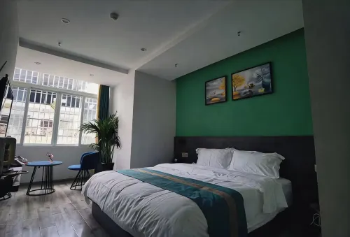Hongzuan Business Hotel - Inns